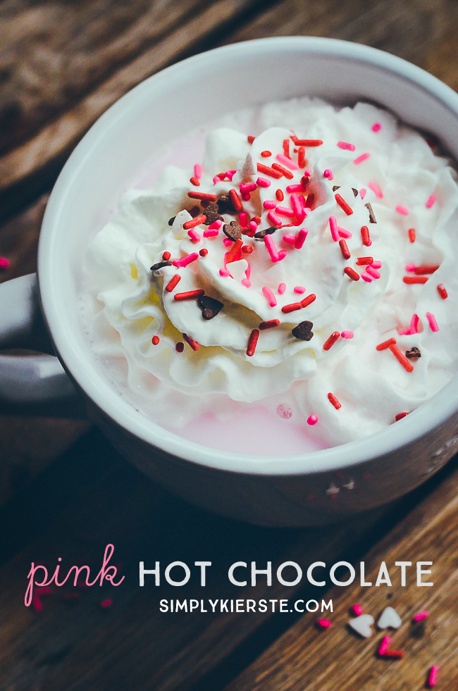 Pink Hot Chocolate | simplykierste.com